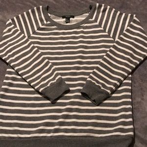 Forever 21 sweatshirt
